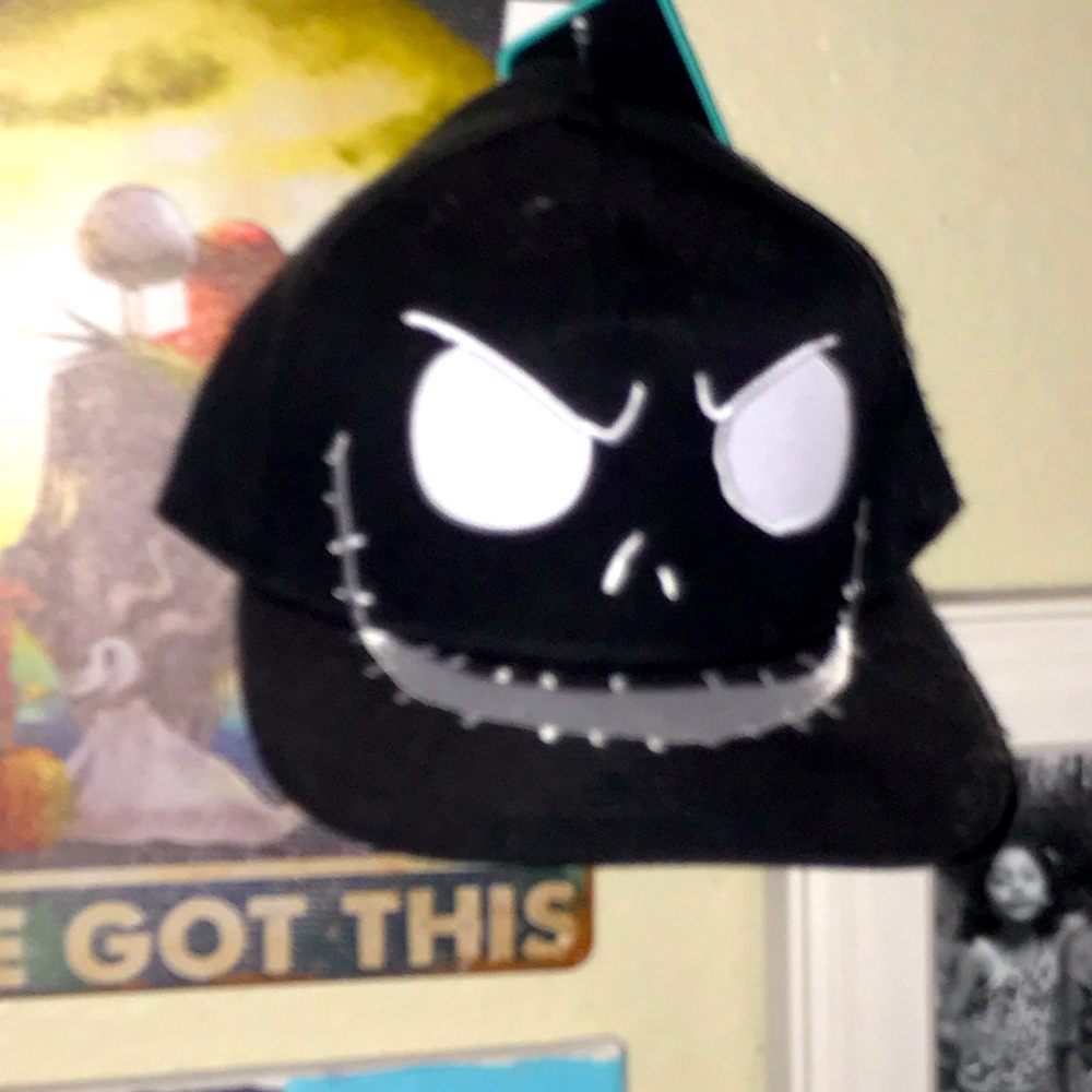 Got the painting tapestry and hat 30.00